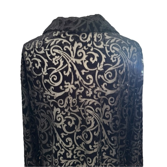 Women's XL Black Burnout Velvet Whimsical Goth Collared Button-Up Sheer Blouse - Picture 6 of 7